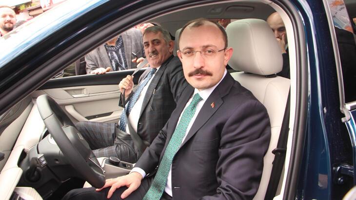 Bakan Muş, açılışa TOGG T10X ile geldi