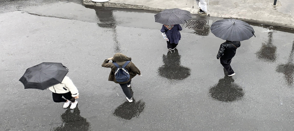 İstanbul'a kuvvetli sağanak uyarısı!