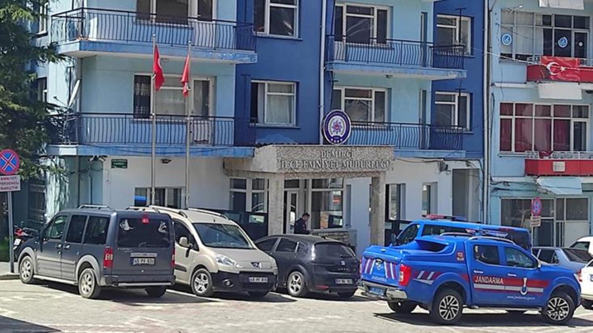 Manisa'da polis lojmanında sır ölüm! Güzellik uzmanı genç kadın, komiserin odasında vurulmuş halde bulundu