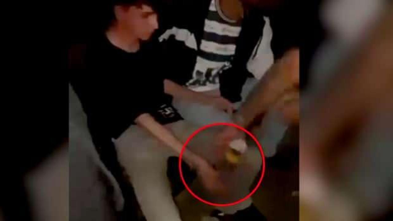 Akılalmaz olay! Suriyeli gence işkence: Önce dövdüler, sonra eline idrar döktüler