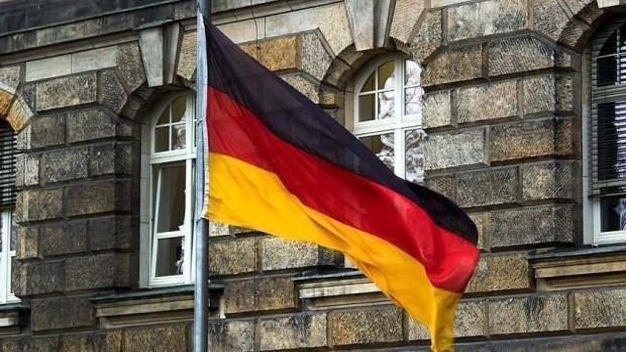 Almanya, Hamburg'ta Şii cemaate ait bir merkez ve kuruluşları yasakladı