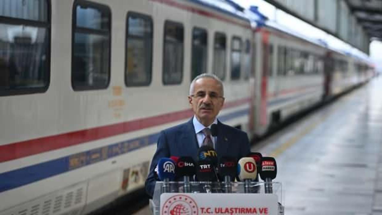 Bakan müjdeyi verdi! Turistik Tatvan Treni 24 Haziran'da yola çıkıyor