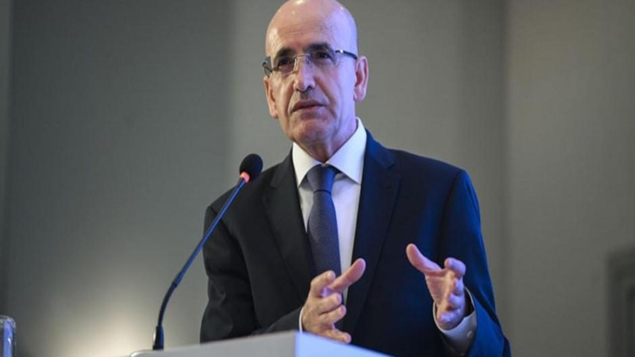 Bakan Şimşek: Kamu harcamalarına yapay zeka destekli takip geliyor