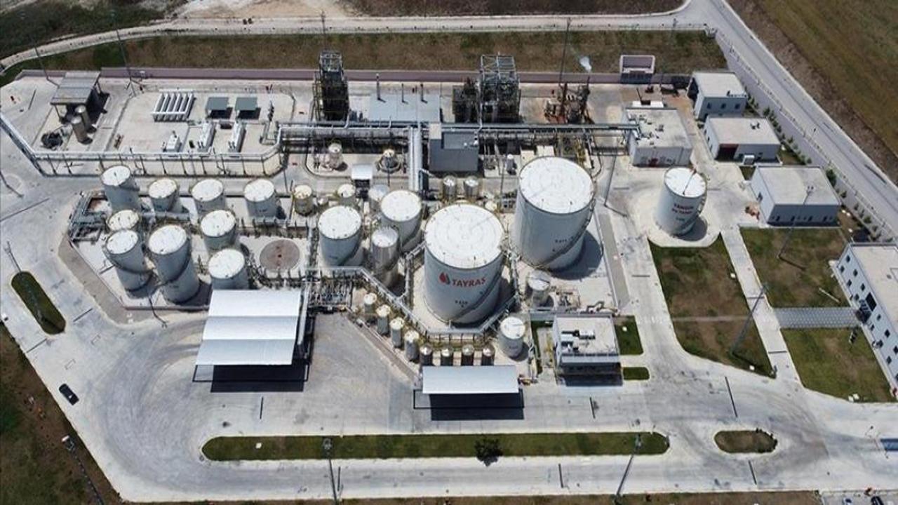 Bilecik'teki rafineride atık yağlardan yılda 45 bin ton baz yağ üretiliyor