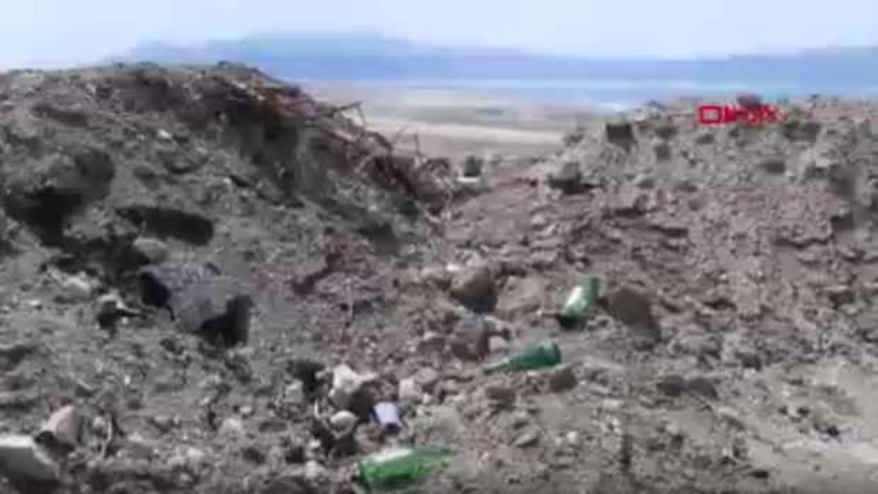 Burdur Gölü kenarına hafriyat dökenlere inceleme