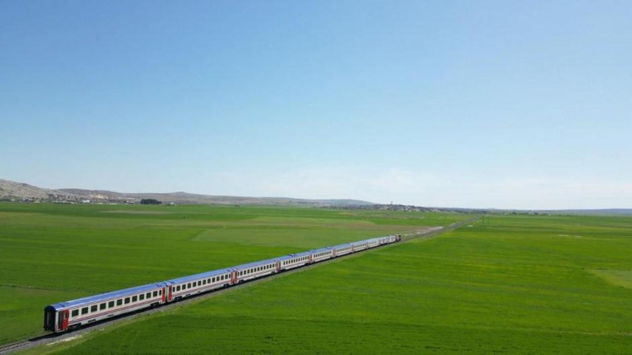 Di̇yarbakır Ekspresi̇ Time Dergi̇si̇'ni̇n en i̇yi̇ 100 li̇stesi̇nde...