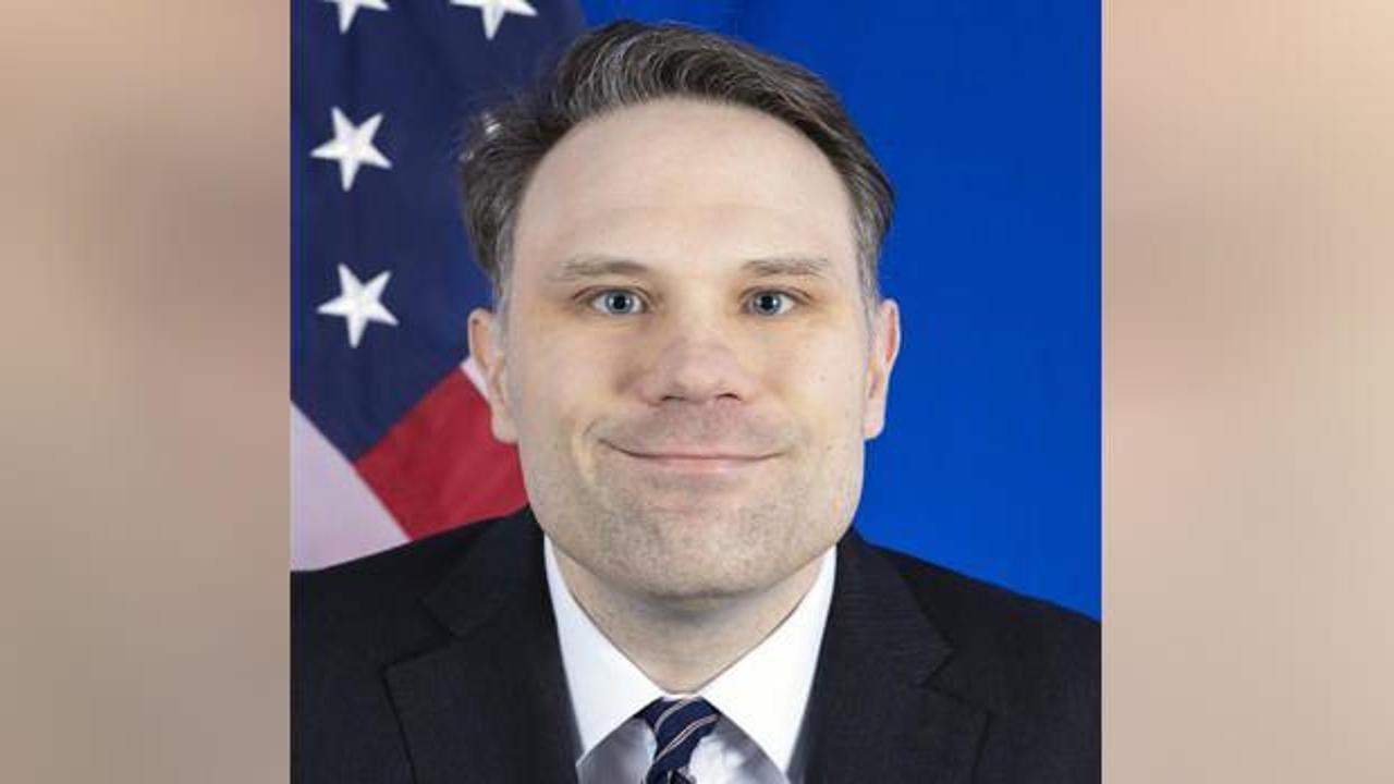 Filistin uzmanı Amerikalı diplomat istifa etti