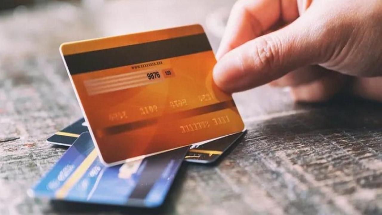 Gelir İdaresi'nden 'farklı POS kullanımı' bilgilendirmesi