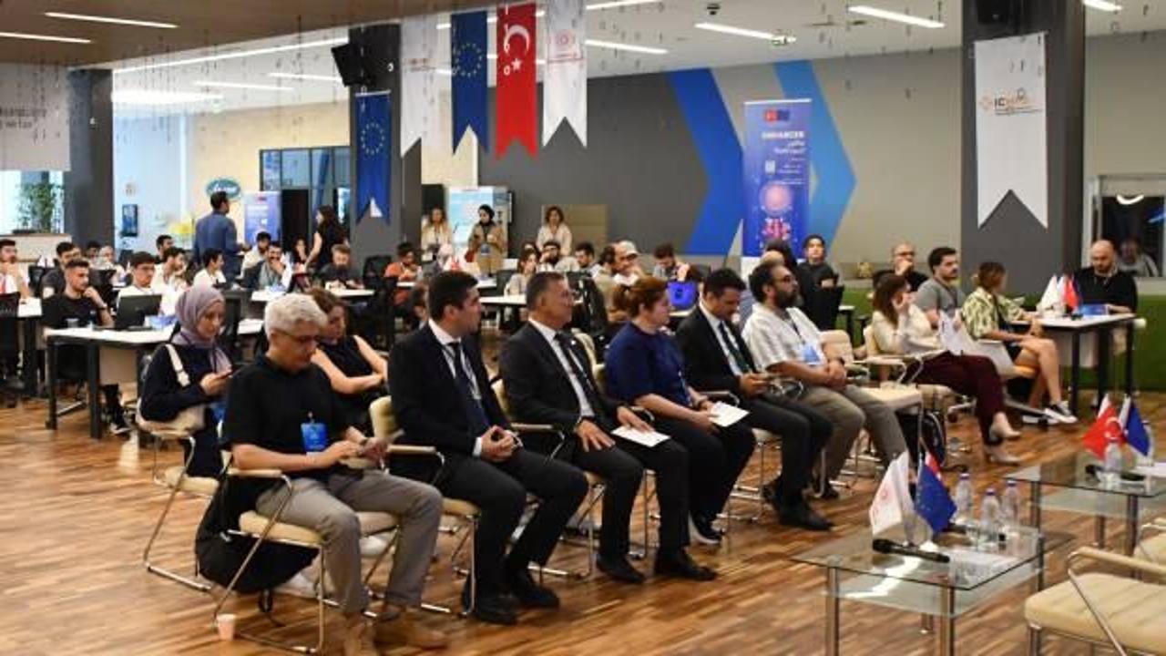 Genç yetenekler, ENHANCER Animasyon Hackathonu için Bilişim Vadisi'nde buluştu