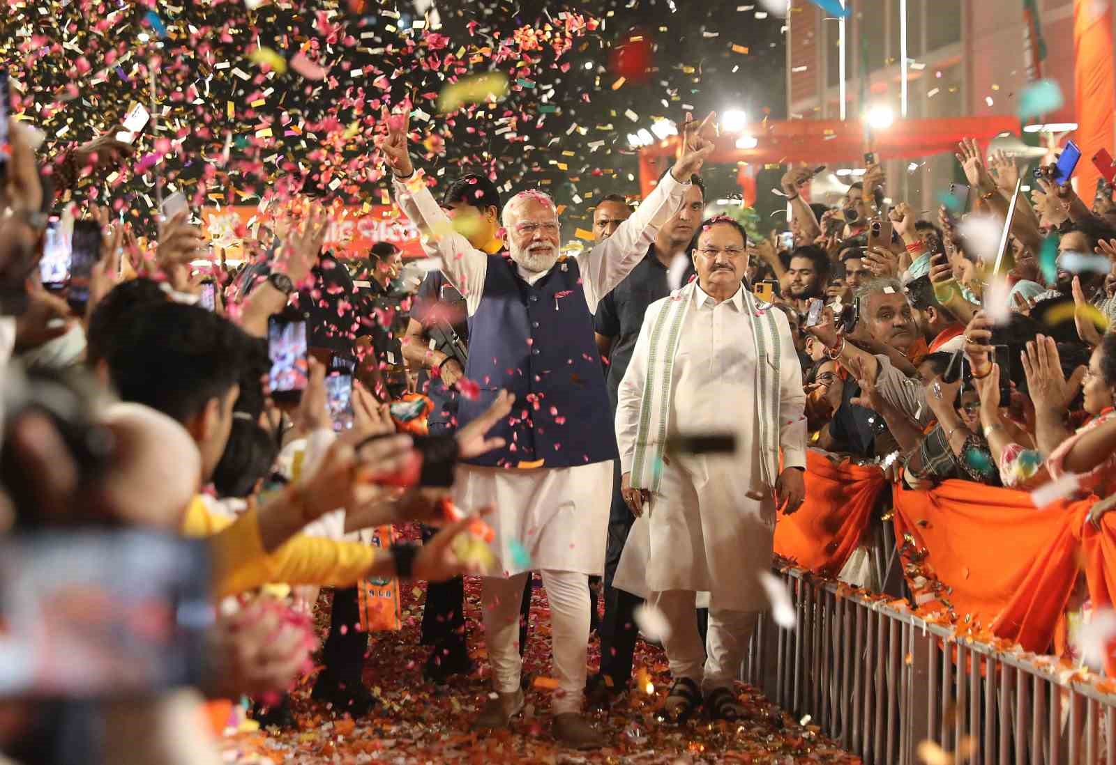Hindistan Başbakan Modi, Ulusal Demokratik İttifakı İçin Seçimleri “Tarihi Bir Başarı” Olarak Nitelendirdi