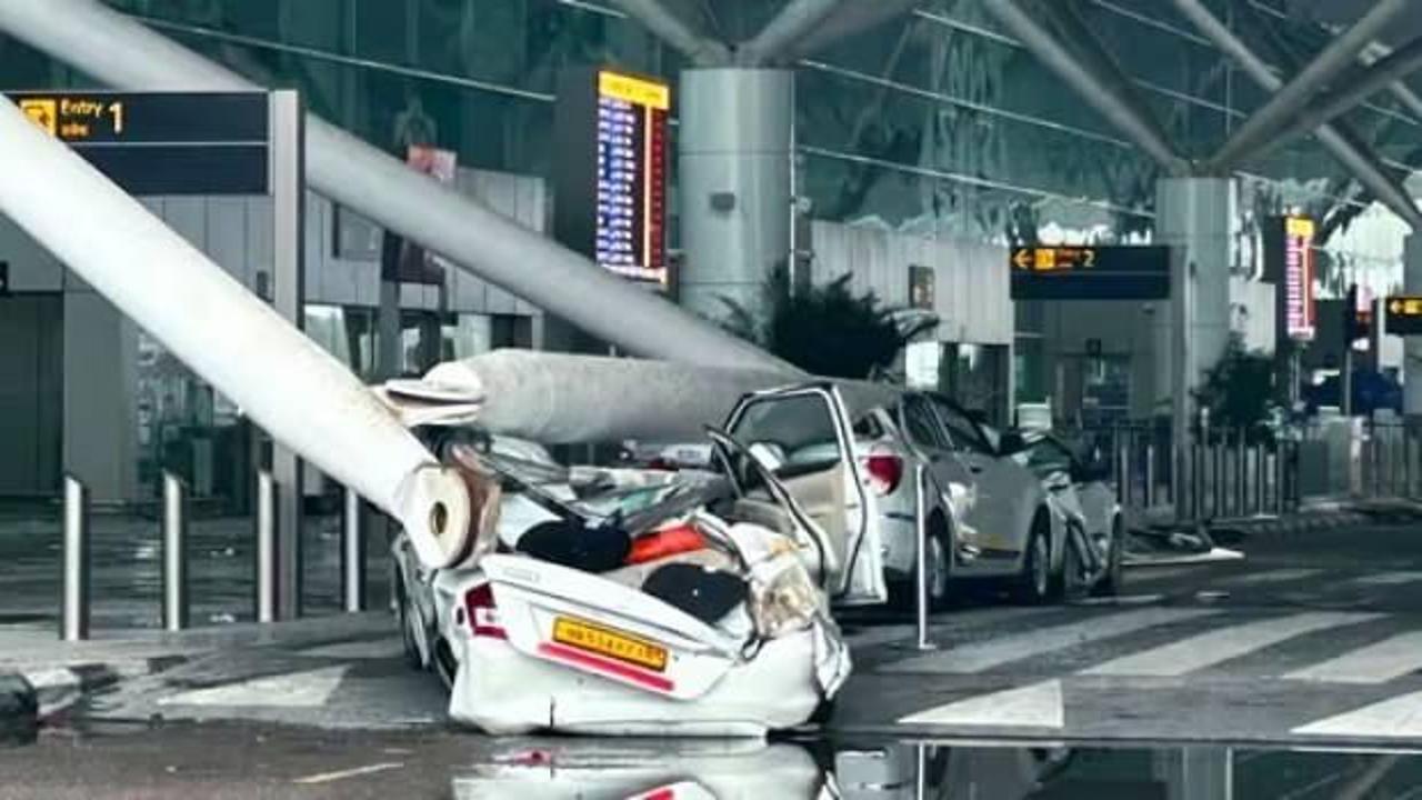 Hindistan’da havalimanının çatısı çöktü: 1 ölü