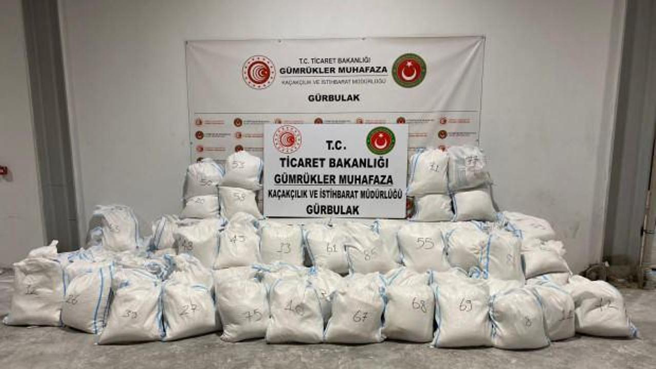 İran'dan Türkiye'ye giriş yapıyordu: 2,2 ton uyuşturucu ele geçirildi
