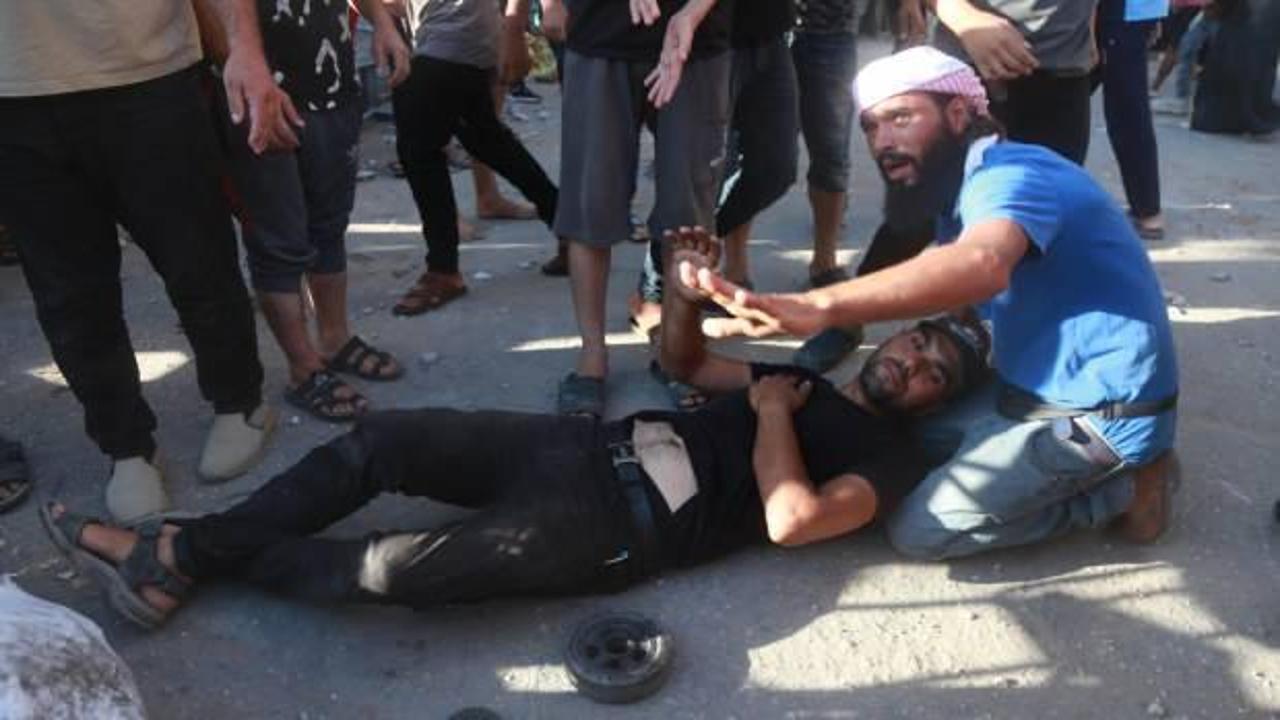 İsrail Gazze'ye bomba yağdırdı