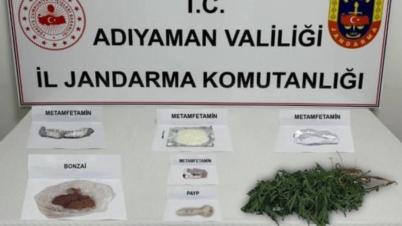 Jandarma ekipleri uyuşturucu taciri 27 şahsa işlem yaptı