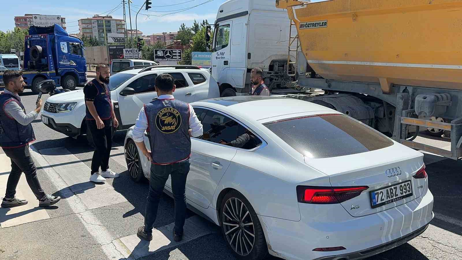 Jasattan Filmleri Aratmayan Operasyon