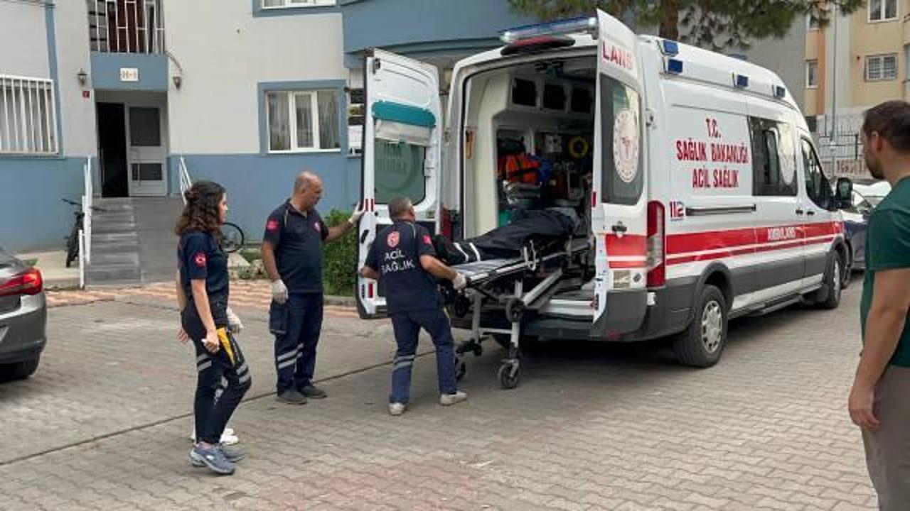 Kadın öğretmen, sevgilisi olduğu iddia edilen öğretmeni öldürdü