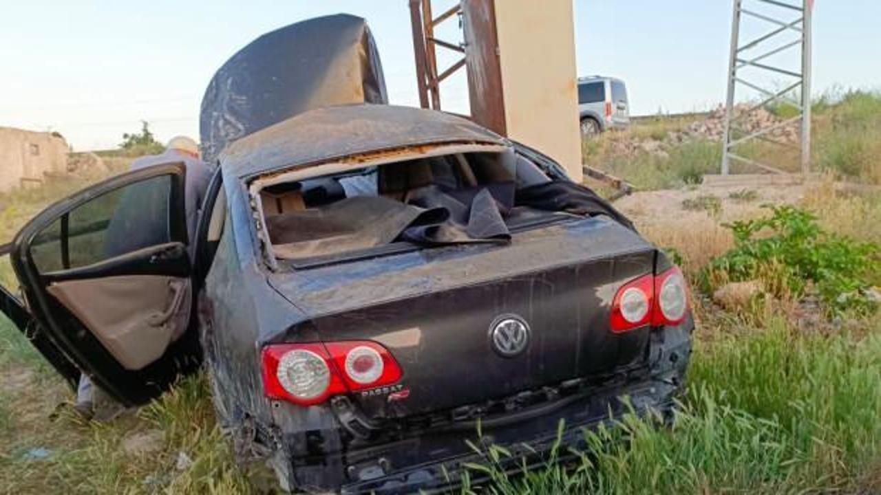Kayseri'de otomobil, elektrik direğine çarptı: 1 ölü, 3 yaralı