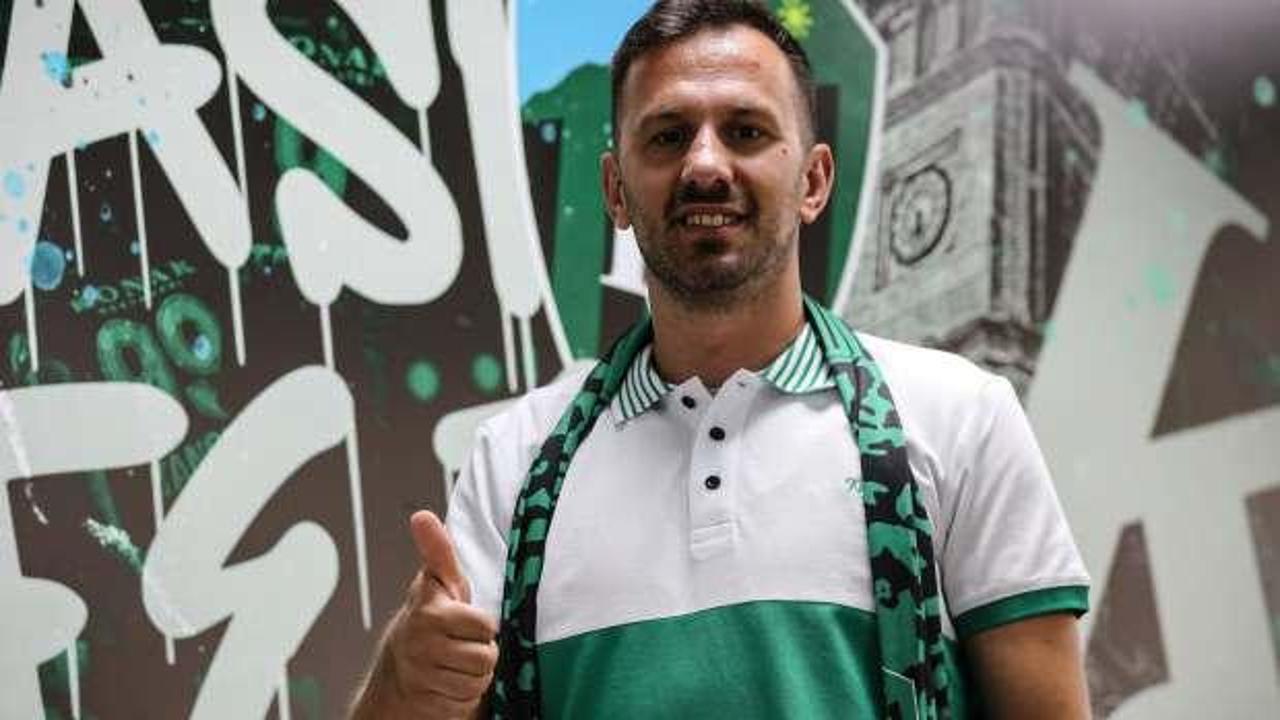 Kocaelispor, Mijo Caktas'ı kadrosuna kattı