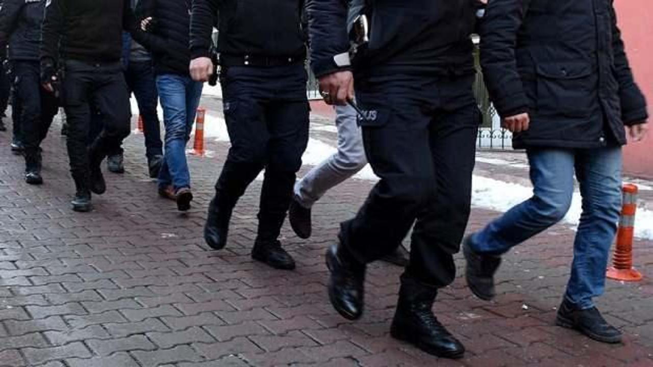 Manisa merkezli 3 ilde FETÖ operasyonu: 9 gözaltı
