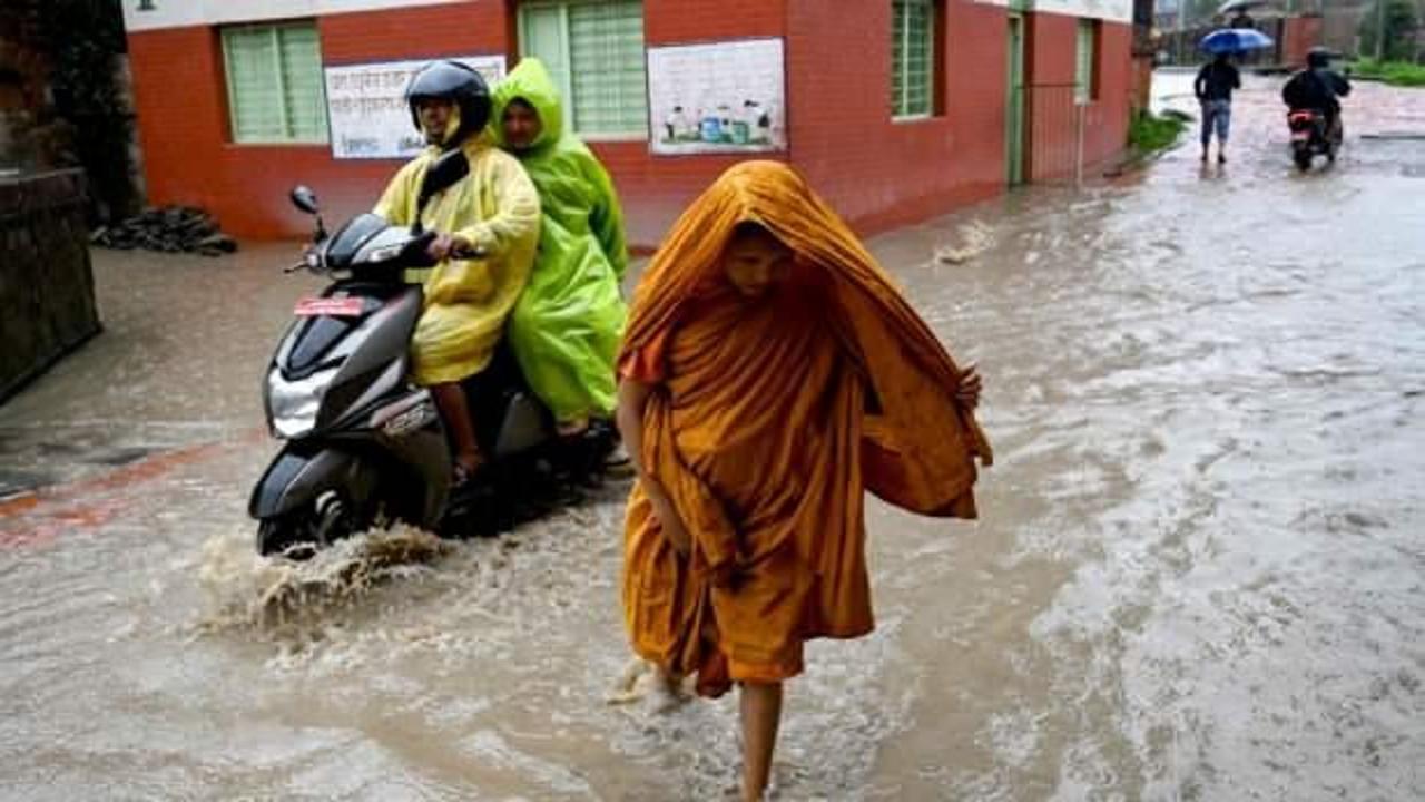 Nepal’de sel ve toprak kayması: 14 ölü