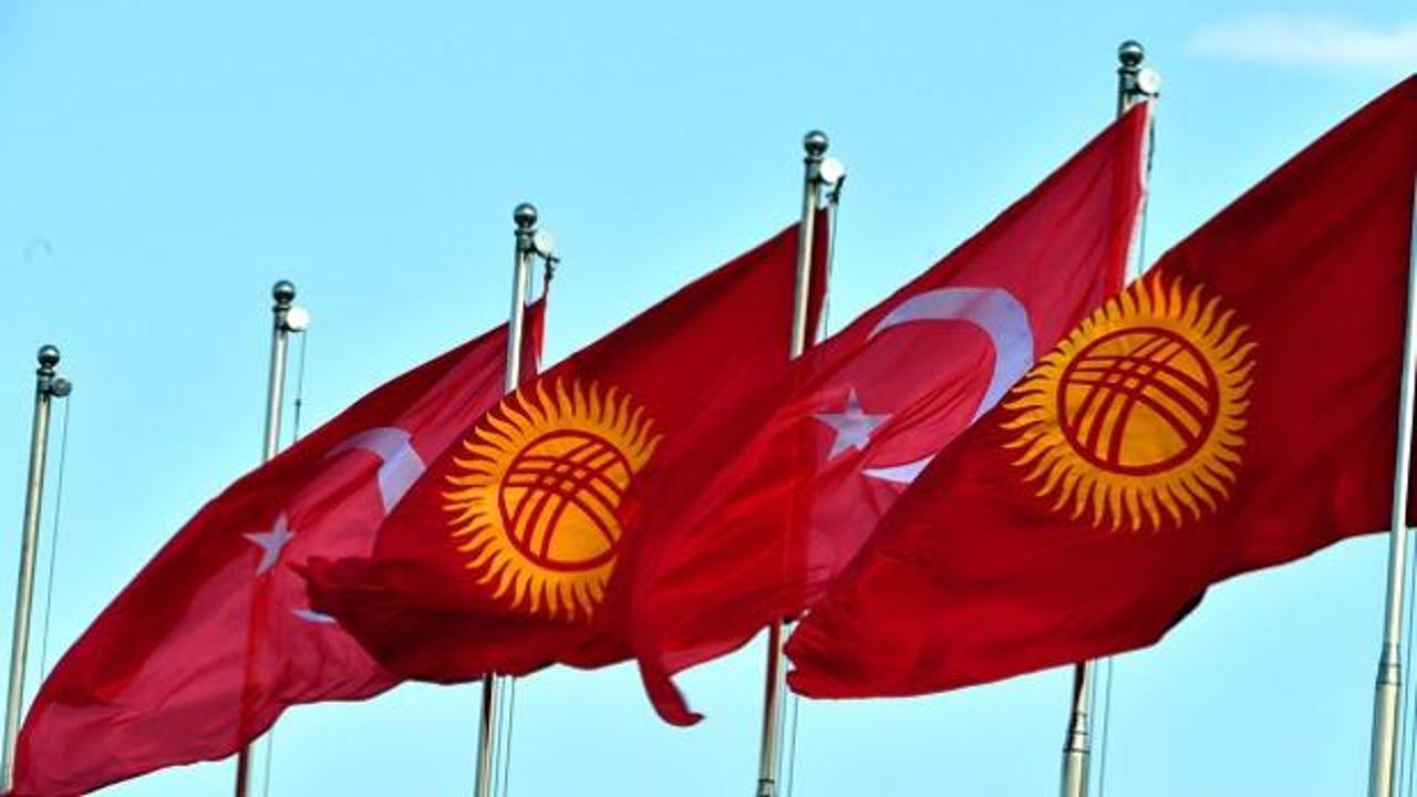 Türkiye'den felaketle sarsılan kardeş ülkeye destek