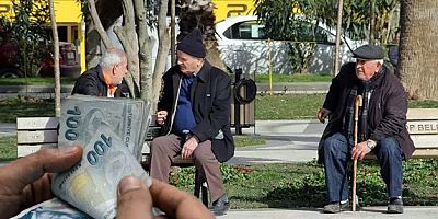 Yaşlı ve engelli aylığı yükseldi
